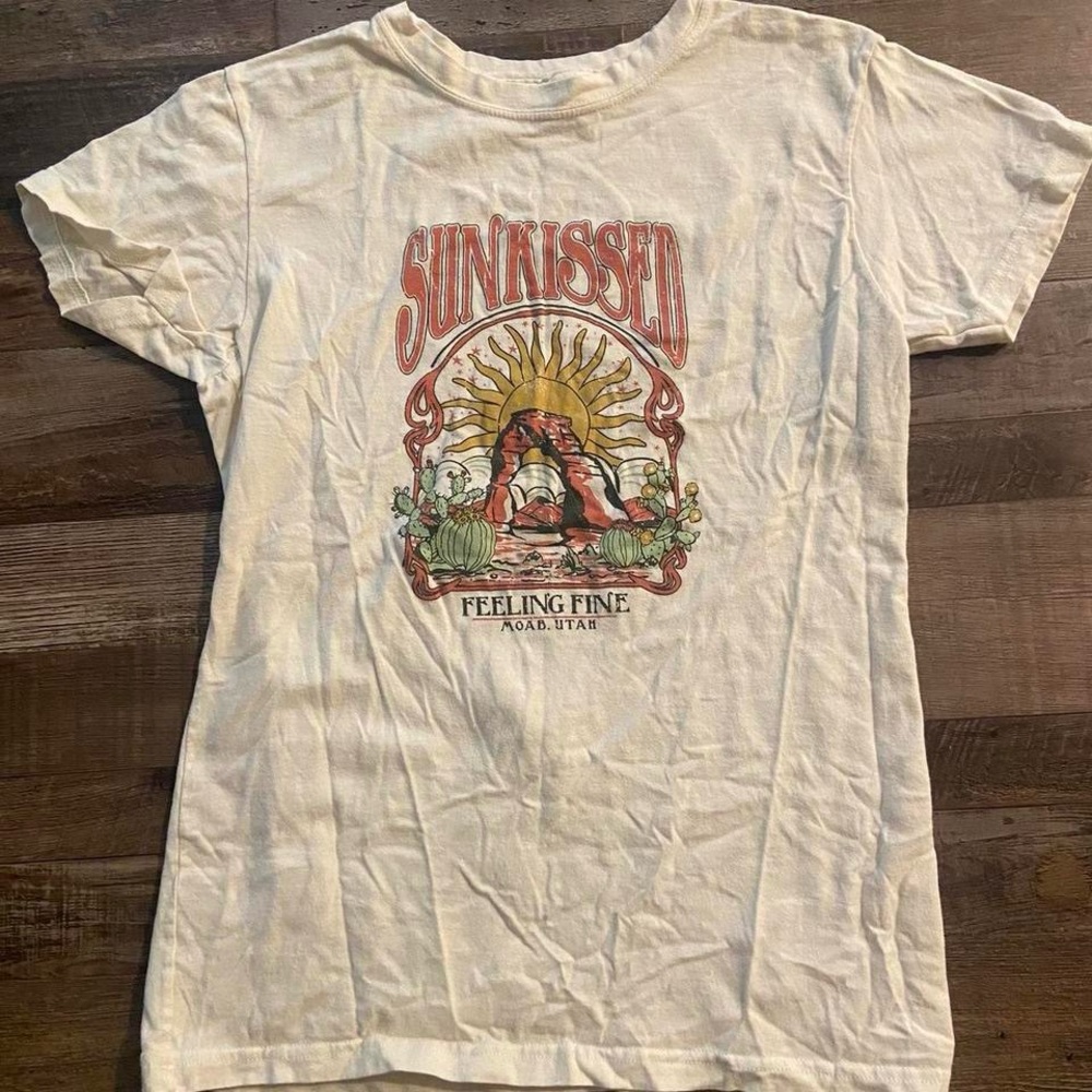 Sunkissed Graphic Tee